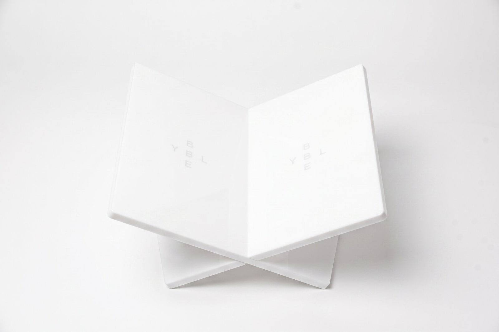 Byble Book Stand White (hero)