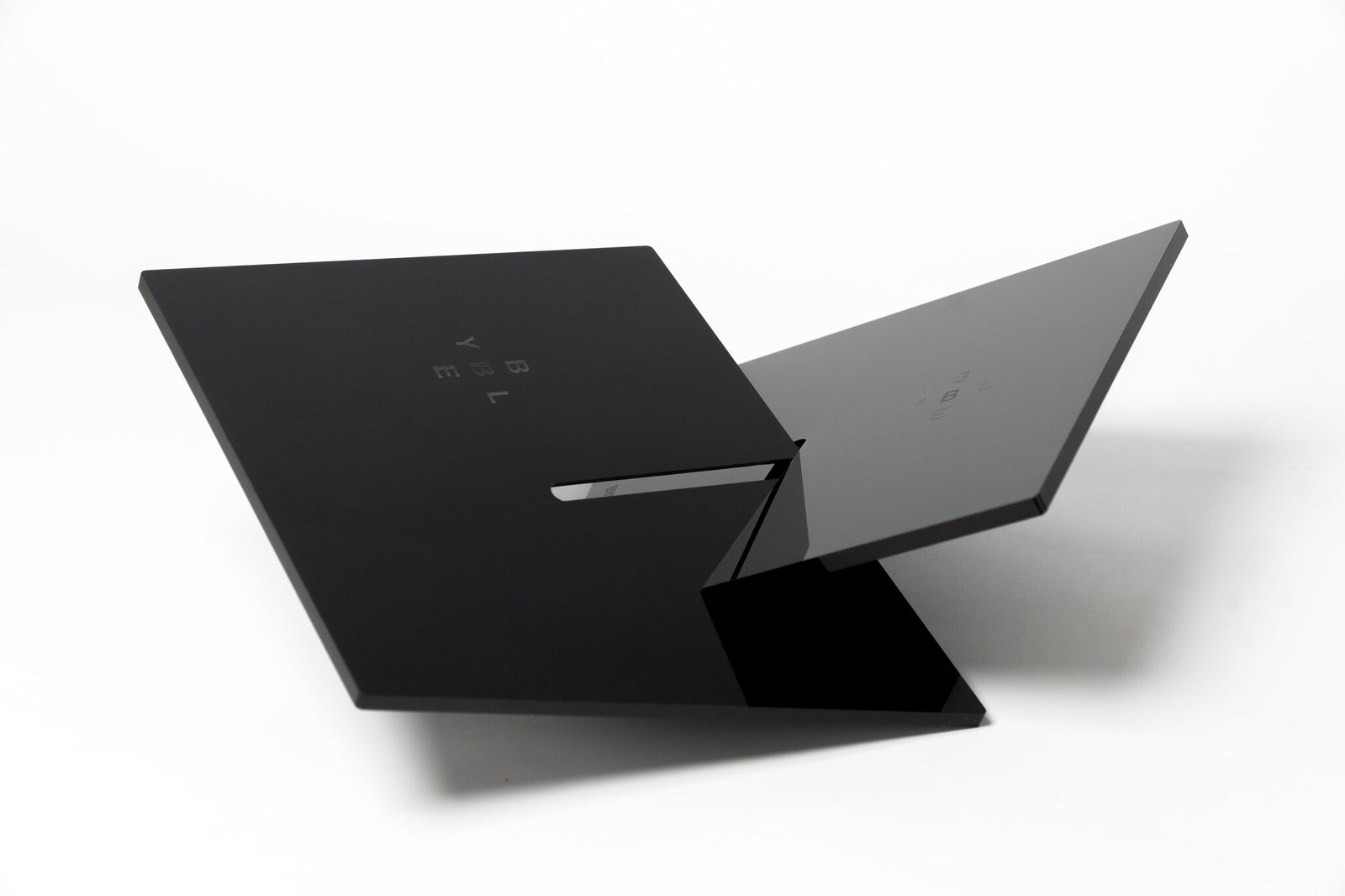 Byble Book Stand Black view 5